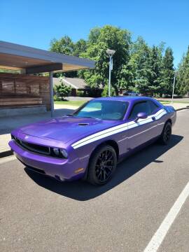 2010 Dodge Challenger for sale at RICKIES AUTO, LLC. in Portland OR