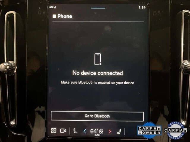 2025 Volvo XC40 B5 Plus Bright Theme