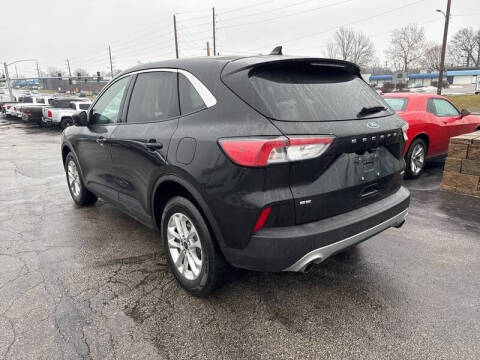 2022 Ford Escape SE