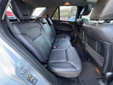 2012 Mercedes-Benz M-Class ML 550