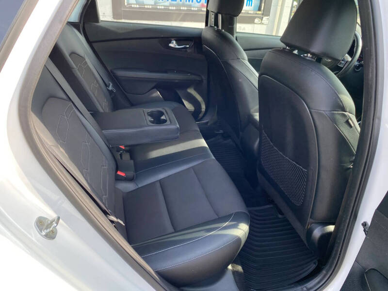 2020 Kia Forte GT Line