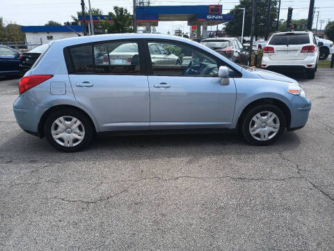 2012 Nissan Versa 1.8 S