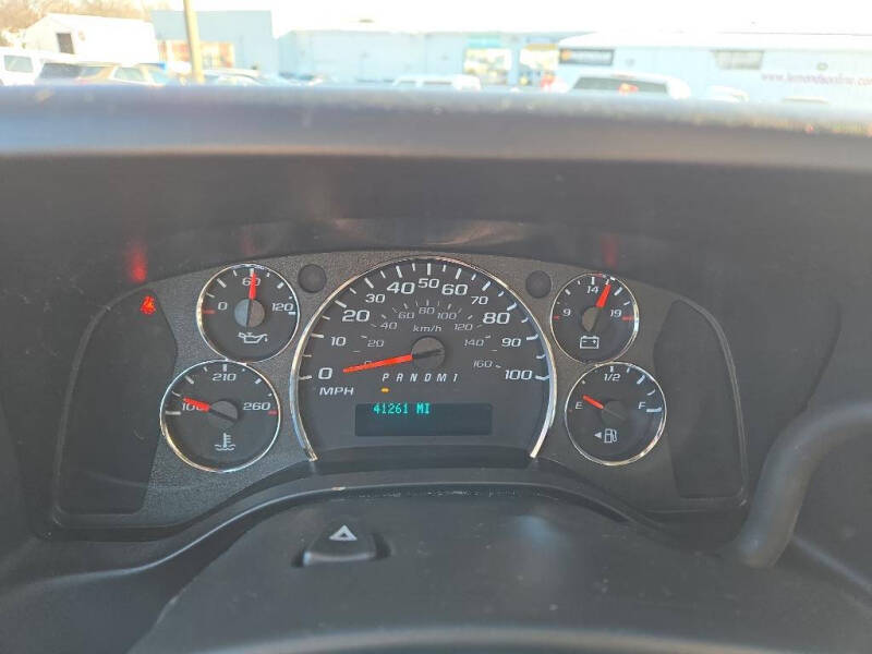 2022 Chevrolet Express 2500