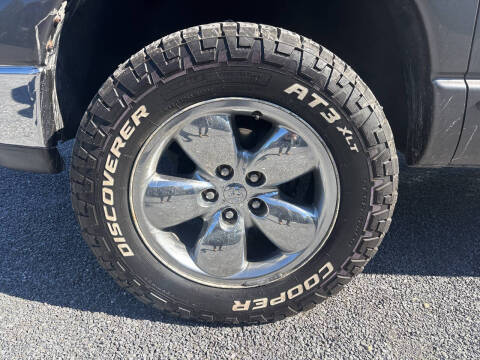 2004 Dodge Ram 1500 SLT