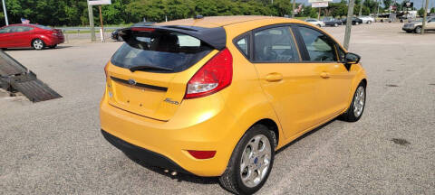 2012 Ford Fiesta SES