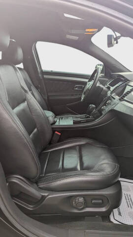 2016 Ford Taurus SEL