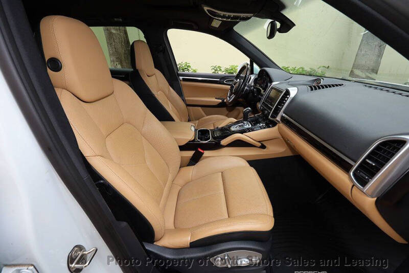 2016 Porsche Cayenne