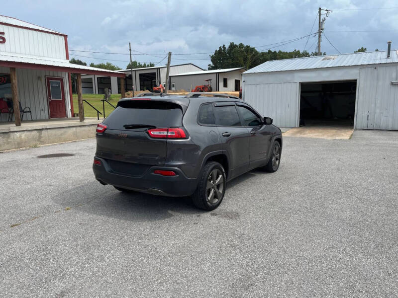 2017 Jeep Cherokee Latitude