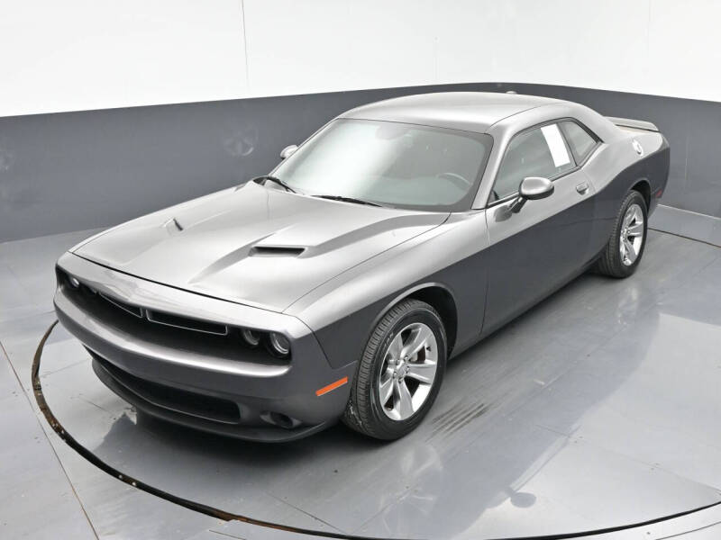 2021 Dodge Challenger SXT