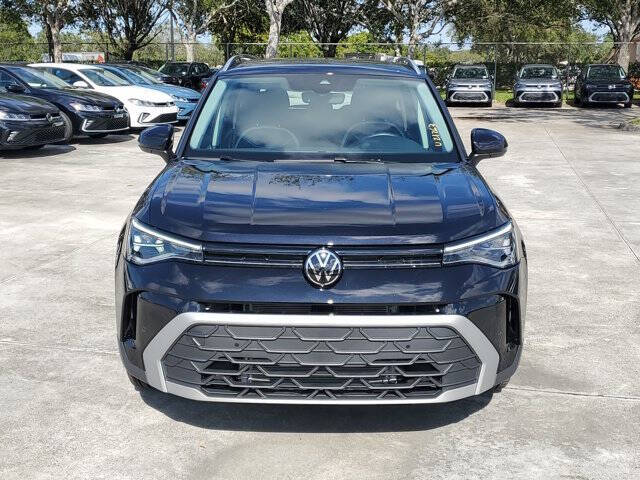 2025 Volkswagen Taos SE