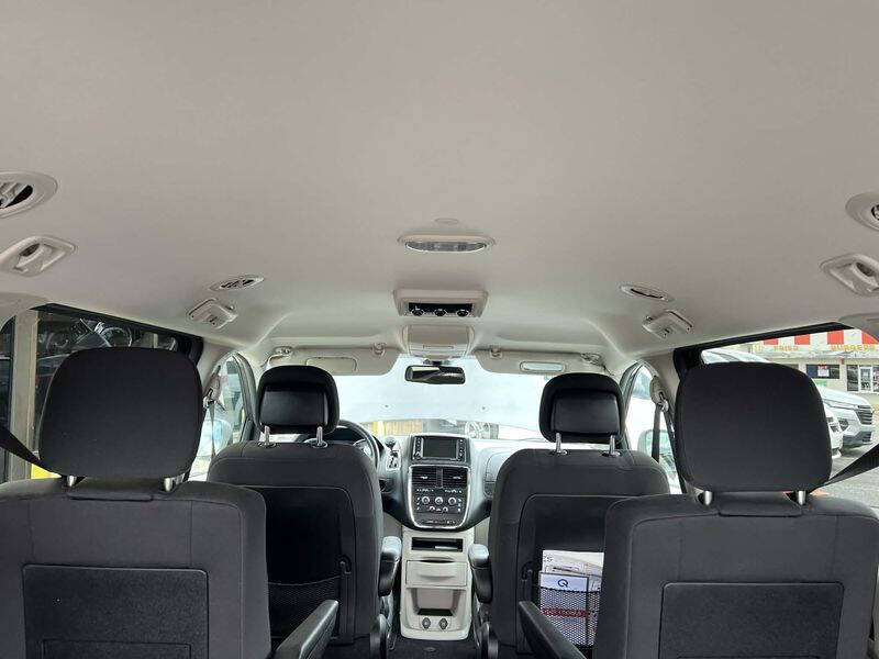 2018 Dodge Grand Caravan SE