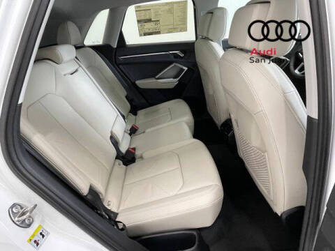 2025 Audi Q3 quattro S line Premium 45 TFSI
