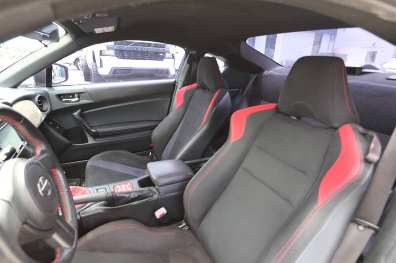 2016 Scion FR-S