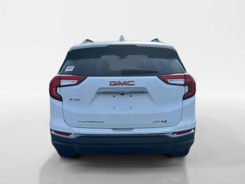 2023 GMC Terrain AT4