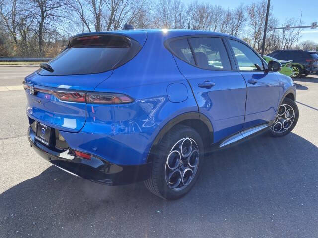 2024 Alfa Romeo Tonale Hybrid Ti