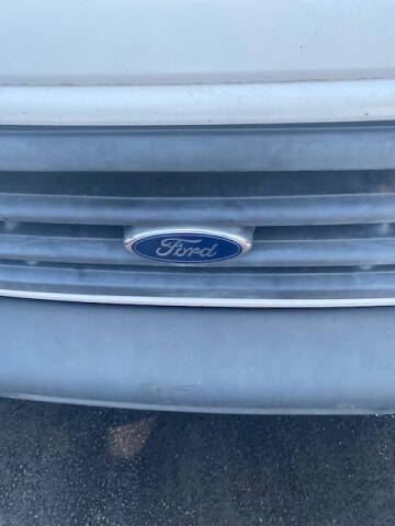 2006 Ford E-Series E-250