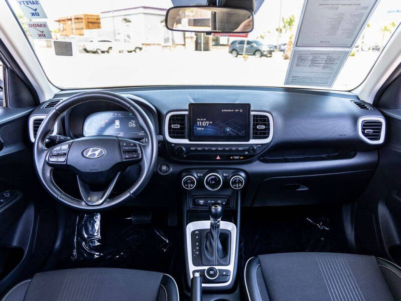 2024 Hyundai Venue Limited