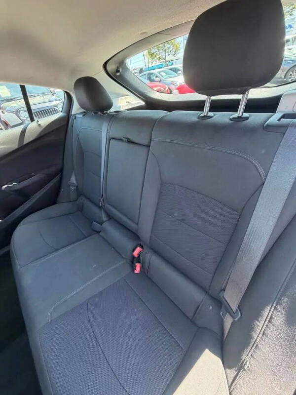 2017 Chevrolet Cruze LT Auto
