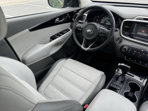 2016 Kia Sorento SX V6