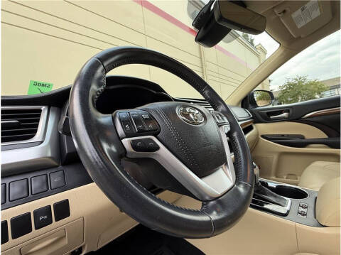 2017 Toyota Highlander Hybrid