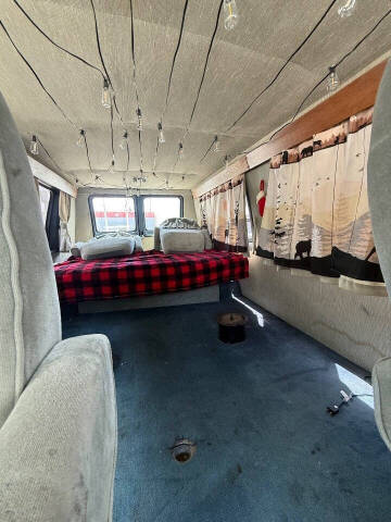 1988 Dodge Ram Van