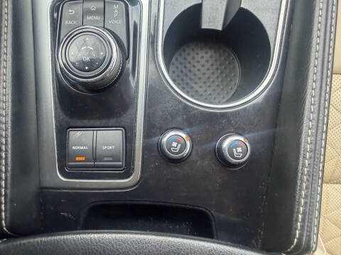 2017 Nissan Maxima Platinum