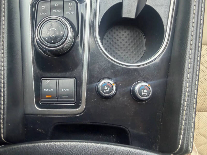 2017 Nissan Maxima Platinum