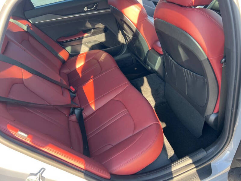 2025 Kia K5