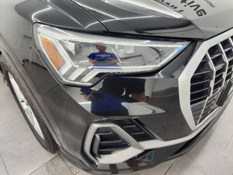 2023 Audi Q3 quattro S line Premium 45 TFSI