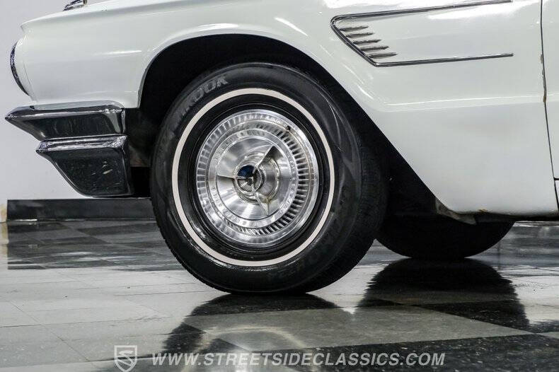 1965 Ford Thunderbird