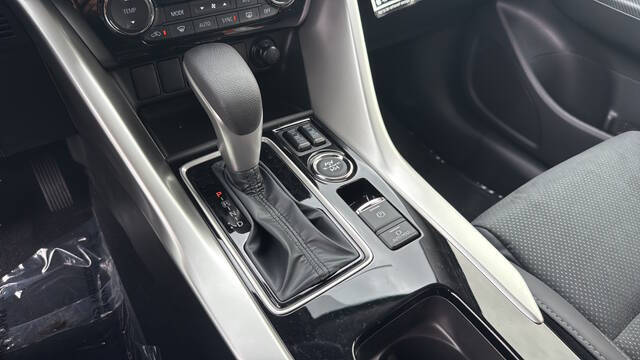 2026 Mitsubishi Eclipse Cross SE