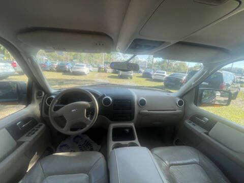 2004 Ford Expedition Eddie Bauer