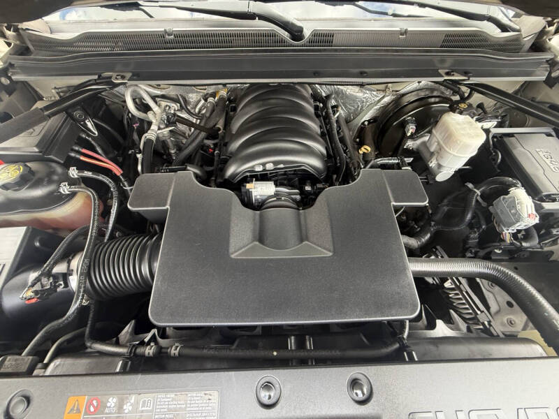 2017 Chevrolet Suburban LT