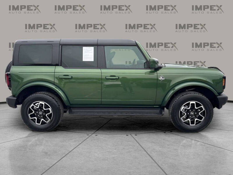 2025 Ford Bronco Outer Banks