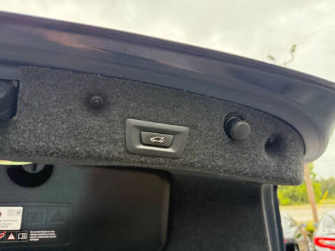 2012 BMW 5 Series 528i