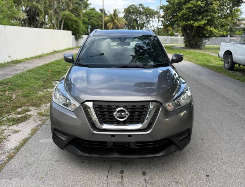 2020 Nissan Kicks SV