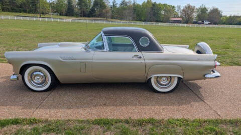 1956 Ford Thunderbird