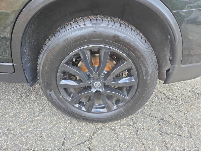 2020 Nissan Rogue SV