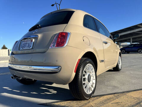 2012 FIAT 500 Lounge