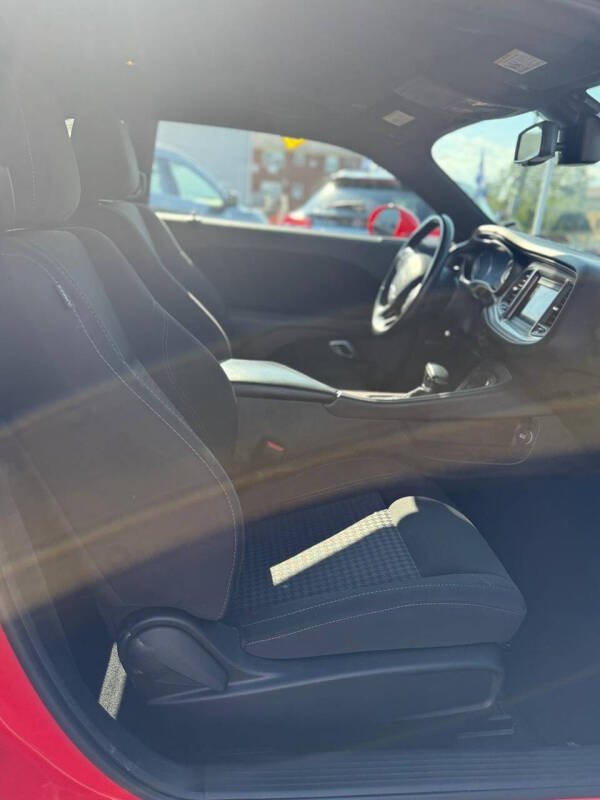 2023 Dodge Challenger SXT