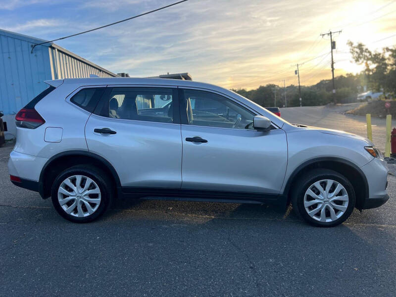 2018 Nissan Rogue S