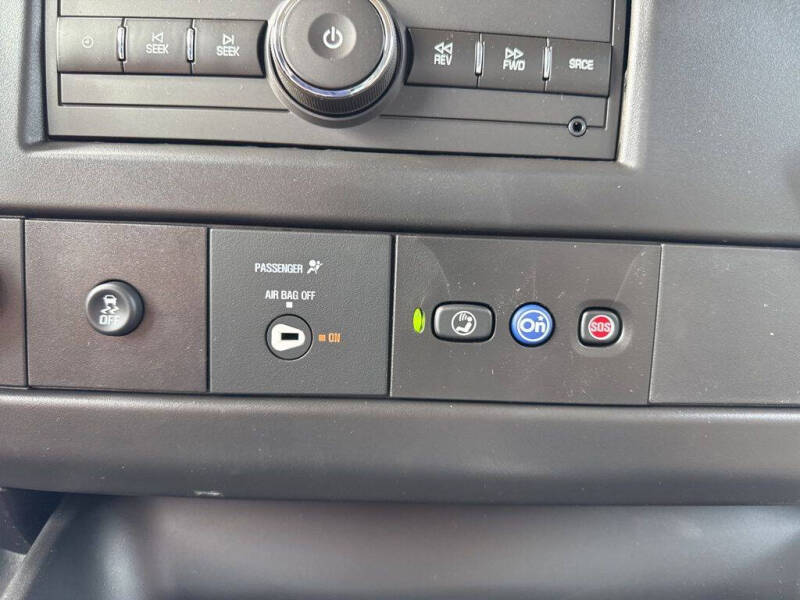 2025 Chevrolet Express 2500