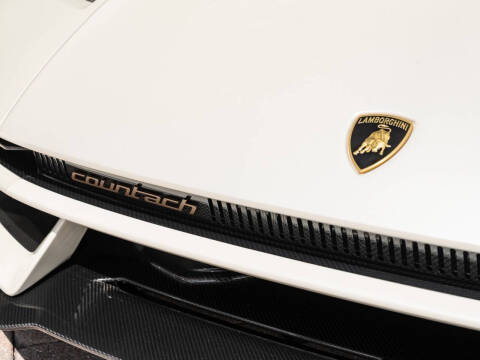 2022 Lamborghini Countach LPI 800-4