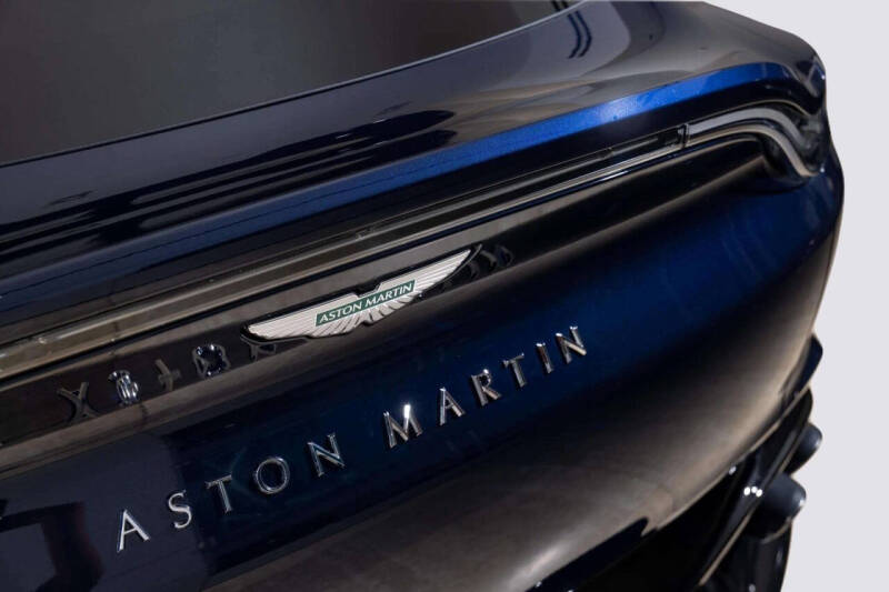 2026 Aston Martin DBX 707