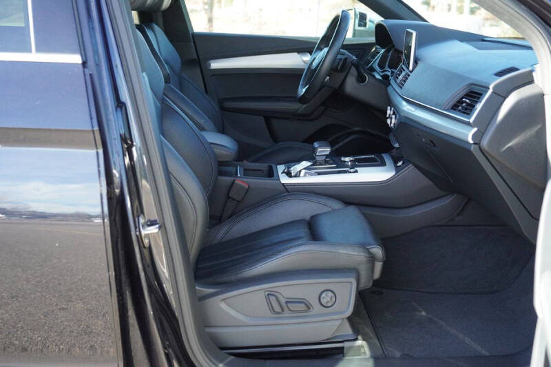 2020 Audi SQ5 3.0T quattro Prestige