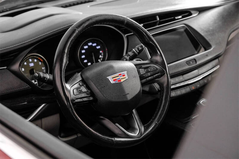 2019 Cadillac XT4 Premium Luxury