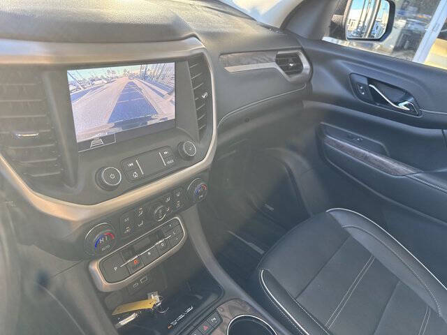 2020 GMC Acadia Denali