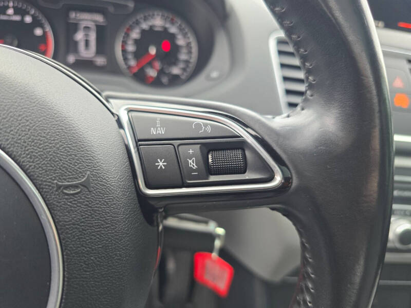 2017 Audi Q3 2.0T Premium