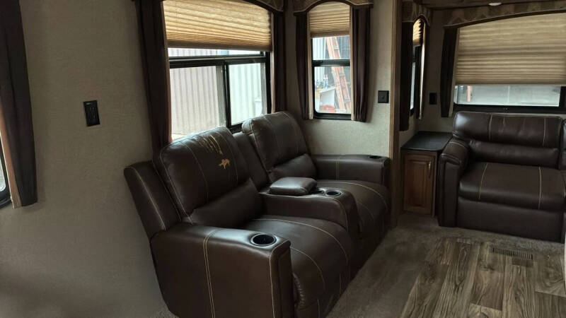 2018 Keystone RV Laredo