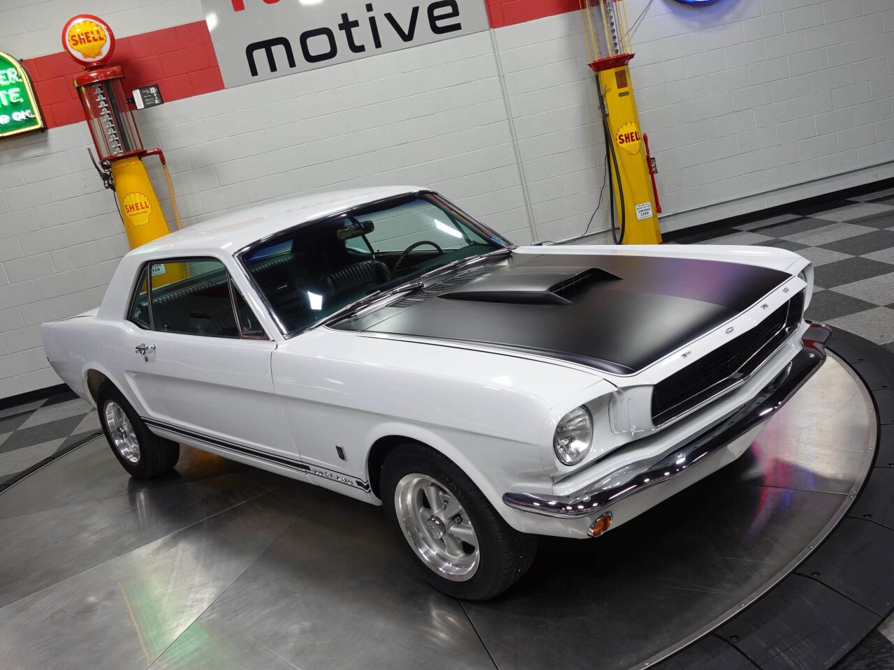 1966 Ford Mustang 41